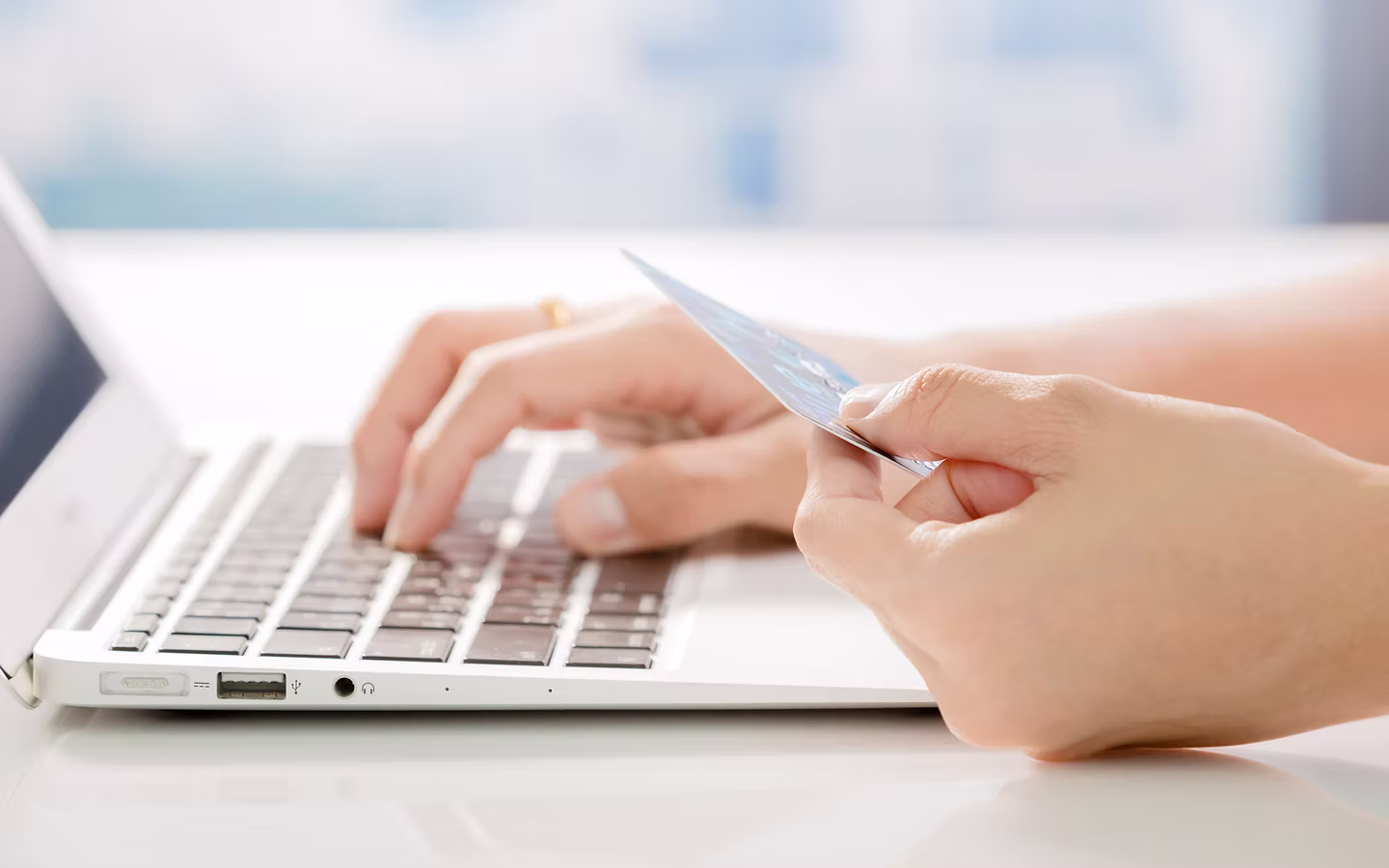Online payment for shopping on e-commerce platforms